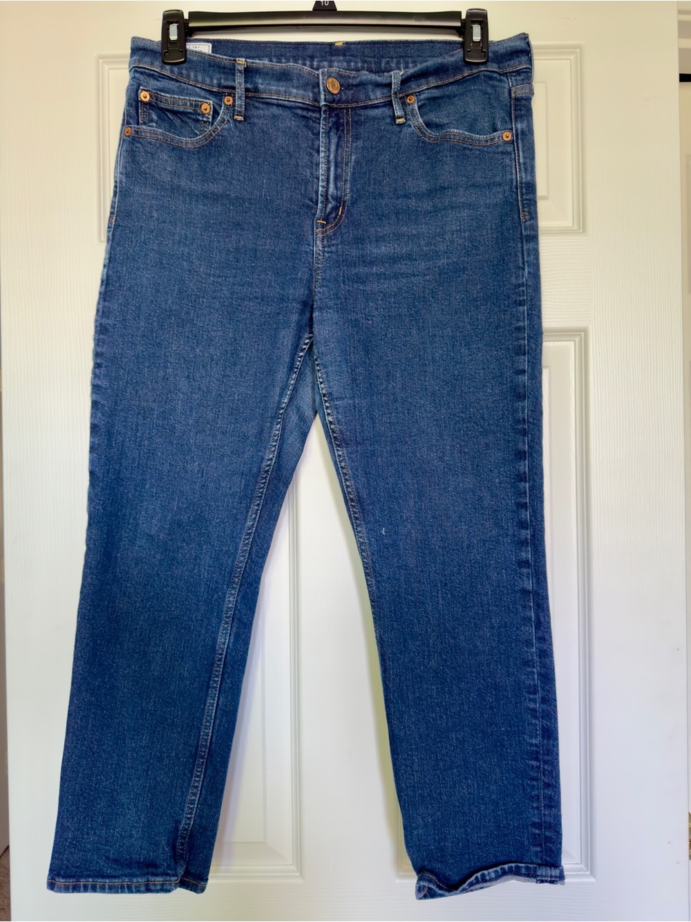 GAP Vintage Slim Mid Rise Jeans in Blue with Red Label